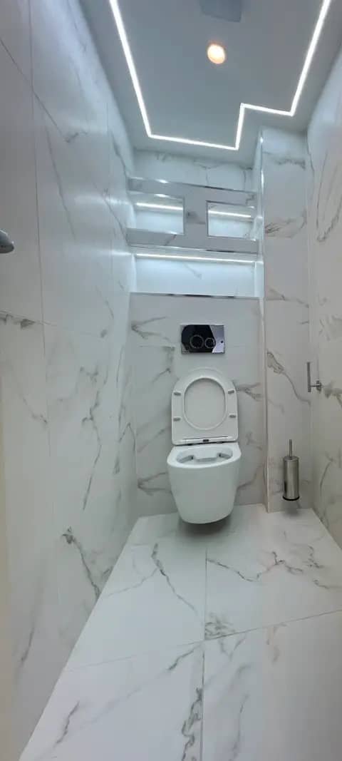 Installation Toilette Moderne